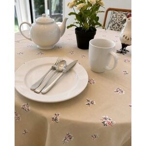 Vintage WILENDURE Beige Neutral Floral Cotton Tablecloth French Cottage 54 x 51